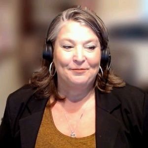 Meet your Posher, Sandra